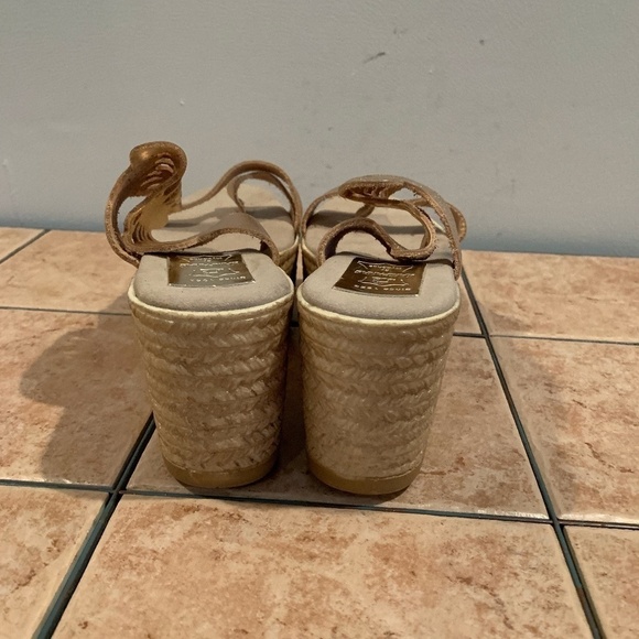 Kampanas by Mykonos Butterfly Platform Espadrilles - Picture 5 of 12